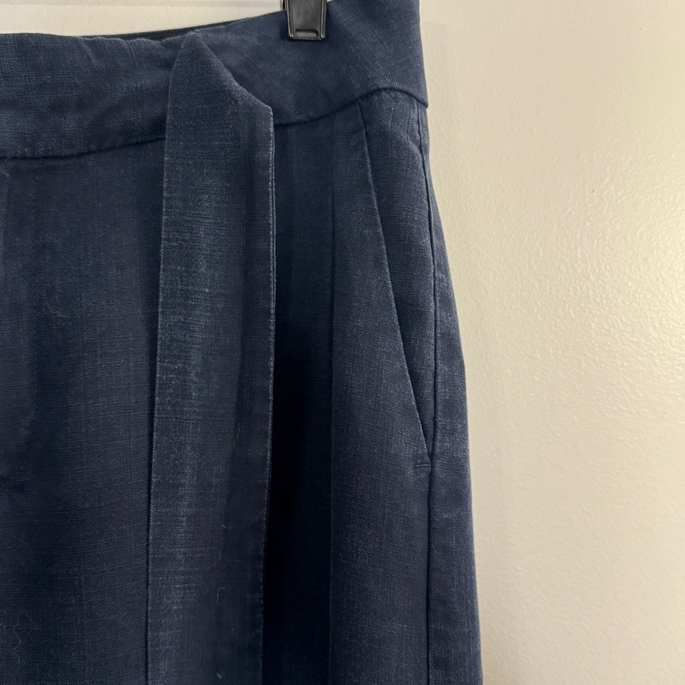 Banana Republic Womens Size 10 Navy 100% Lycocel Pleated Front Wide-Leg Pants - Picture 3 of 8